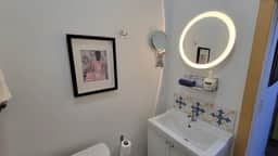 Closet Room in a Shared Loft - Image 5